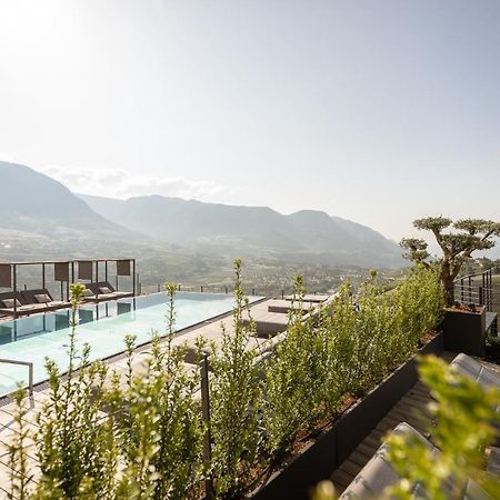 Landsitz Stroblhof Hotell Tirolo Exteriör bild
