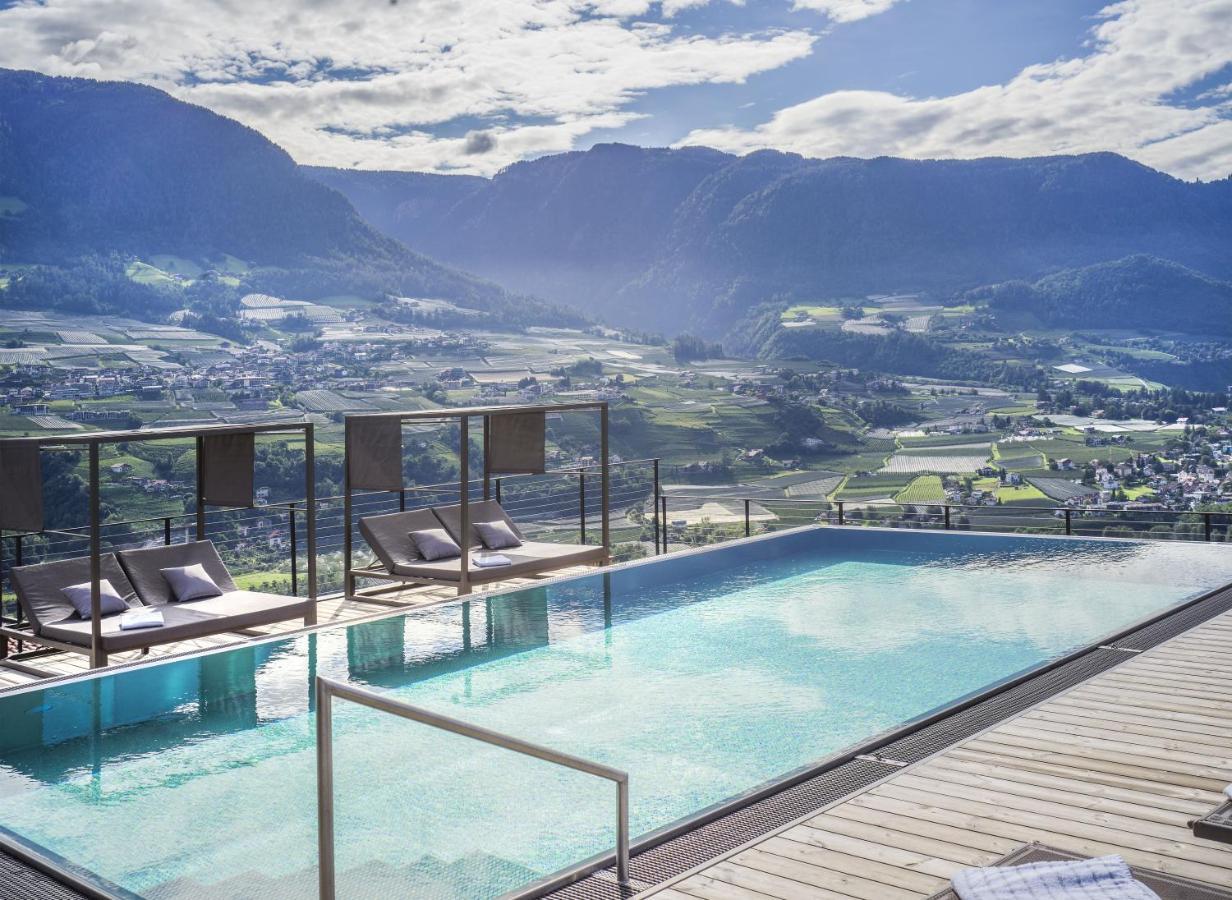 Landsitz Stroblhof Hotell Tirolo Exteriör bild